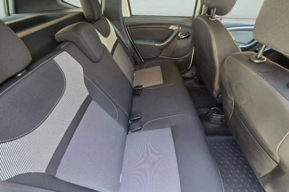 DACIA DUSTER 1.5dci 109cv. 4x2 2016 de segunda mano