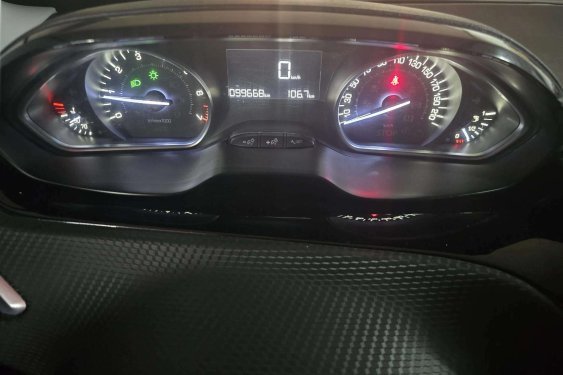 PEUGEOT 208 1.2 Style 82cv. 2017 de segunda mano