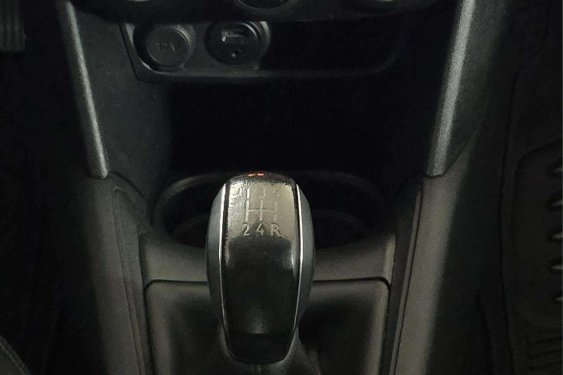 PEUGEOT 208 1.2 Style 82cv. 2017 de segunda mano