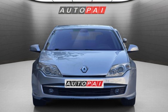 RENAULT LAGUNA 2.0dci 130cv. 2008 de segunda mano