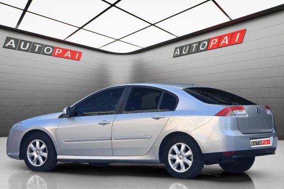 RENAULT LAGUNA 2.0dci 130cv. 2008 de segunda mano