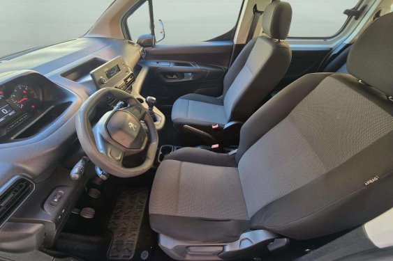 PEUGEOT RIFTER 1.5d 100cv. ACTIVE 2021 de segunda mano