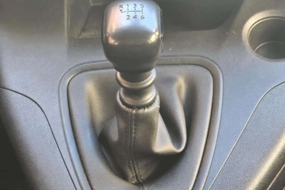 PEUGEOT RIFTER 1.5d 100cv. ACTIVE 2021 de segunda mano