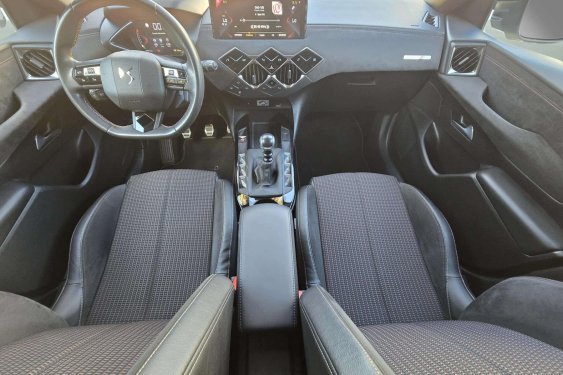 DS DS 3 CROSSBACK 1.2i 100cv. PERFORMANCE LINE 2022 de segunda mano