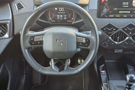 DS DS 3 CROSSBACK 1.2i 100cv. PERFORMANCE LINE 2022 de segunda mano