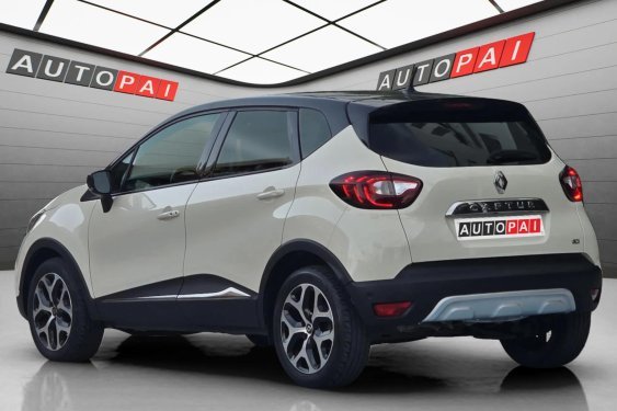 RENAULT CAPTUR 1.5dci 90cv. DYNAMIQUE 2017 de segunda mano