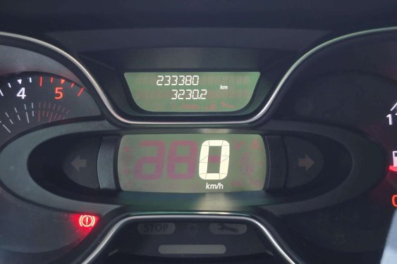 RENAULT CAPTUR 1.5dci 90cv. DYNAMIQUE 2017 de segunda mano