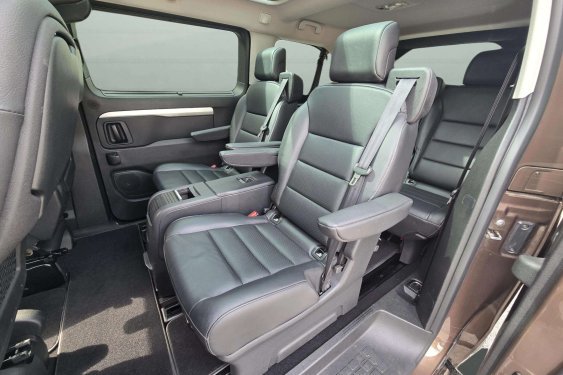 TOYOTA PROACE VERSO L1 VIP 2.0d 180cv. automático 2020 de segunda mano