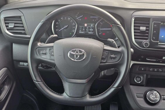 TOYOTA PROACE VERSO L1 VIP 2.0d 180cv. automático 2020 de segunda mano
