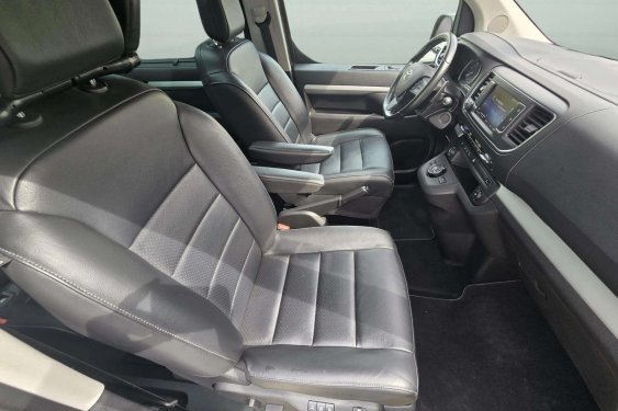 TOYOTA PROACE VERSO L1 VIP 2.0d 180cv. automático 2020 de segunda mano
