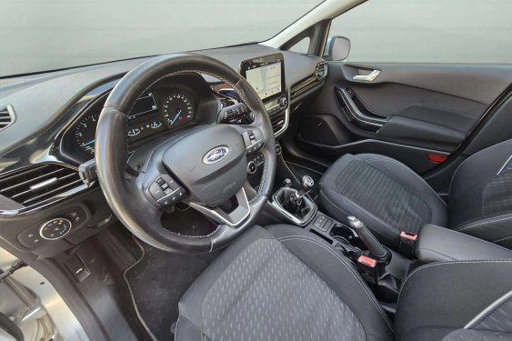 FORD FIESTA 1.0 Ecoboost 100cv. VIGNALE 2016 de segunda mano