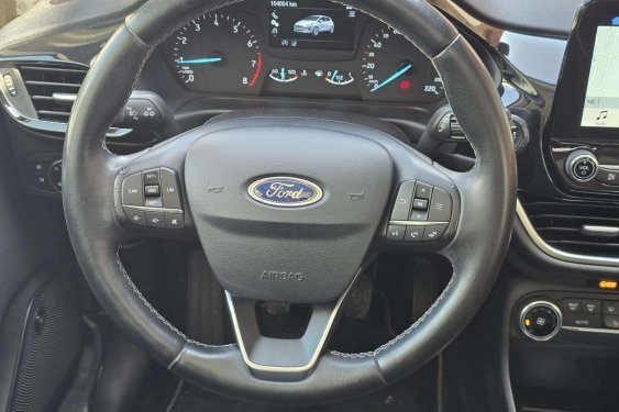 FORD FIESTA 1.0 Ecoboost 100cv. VIGNALE 2016 de segunda mano