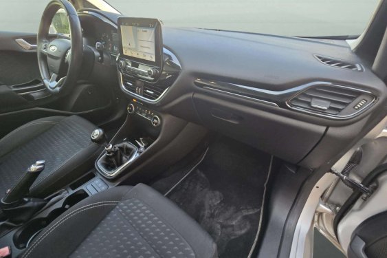 FORD FIESTA 1.0 Ecoboost 100cv. VIGNALE 2016 de segunda mano