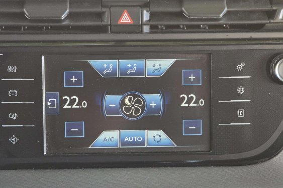 CITROEN GRAND C4 PICASSO 1.6 BlueHDI 120cv. EAT Feel Edition AUT. 2016 de segunda mano