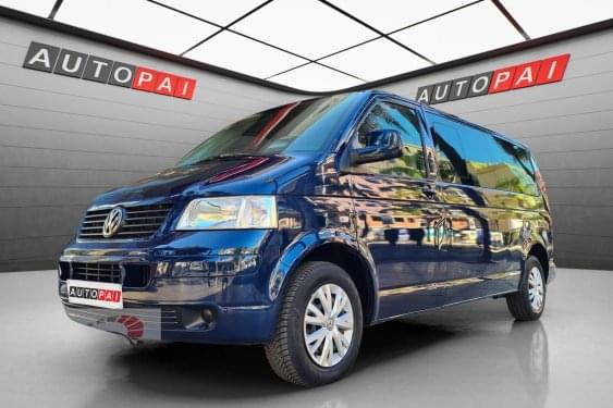 VOLKSWAGEN CARAVELLE LARGO COMBI 2.5 TDI 130cv.(TURISMO) 2008 de segunda mano