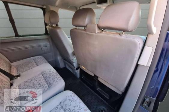 VOLKSWAGEN CARAVELLE LARGO COMBI 2.5 TDI 130cv.(TURISMO) 2008 de segunda mano