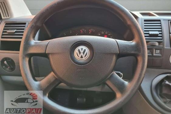 VOLKSWAGEN CARAVELLE LARGO COMBI 2.5 TDI 130cv.(TURISMO) 2008 de segunda mano