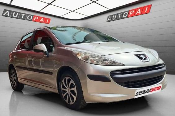 PEUGEOT 207 1.4 2007 de segunda mano