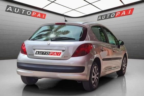 PEUGEOT 207 1.4 2007 de segunda mano