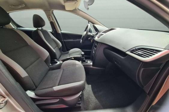 PEUGEOT 207 1.4 2007 de segunda mano