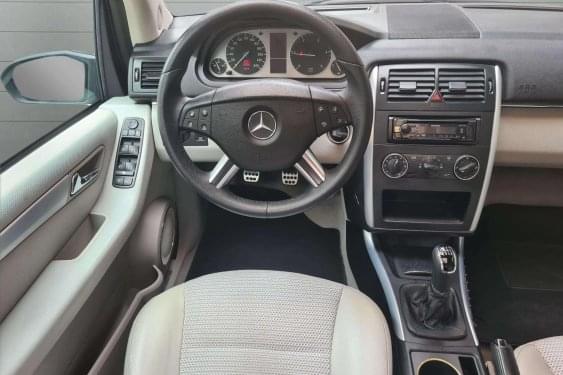 MERCEDES CLASE B B 180 CDI 109cv. 2006 de segunda mano