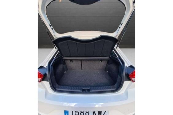 SEAT IBIZA 1.0 TGI 90CV GASOLINA & GNC STYLE 2019 de segunda mano