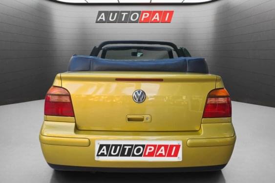 VOLKSWAGEN GOLF CABRIOLET 1.8 1999 de segunda mano