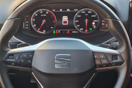 SEAT IBIZA 1.5 TSI 150cv. DSG FR 2023 de segunda mano