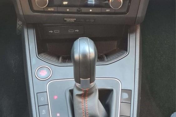 SEAT IBIZA 1.5 TSI 150cv. DSG FR 2023 de segunda mano