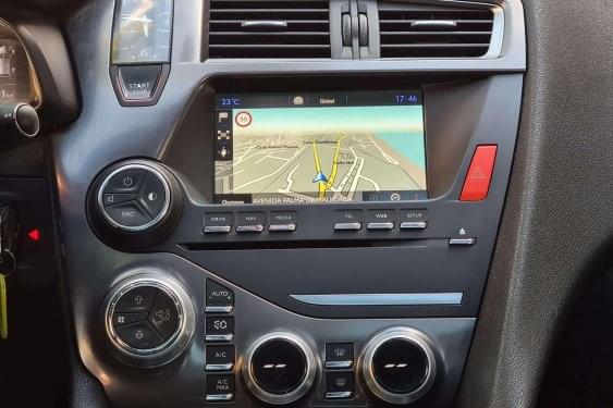 DS DS 5 2.0HDI HYBRID4 ECO AUTOMÁTICO 2015 de segunda mano