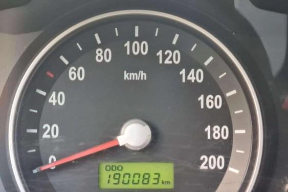 KIA CARNIVAL 2.9 CRDI EX HOMOLOGADO 7 PLAZAS 2006 de segunda mano