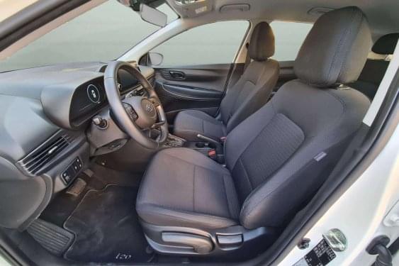 HYUNDAI I20 1.0 TGI 48v 100cv. AUTOM. DCT HÍBRIDO 2021 de segunda mano