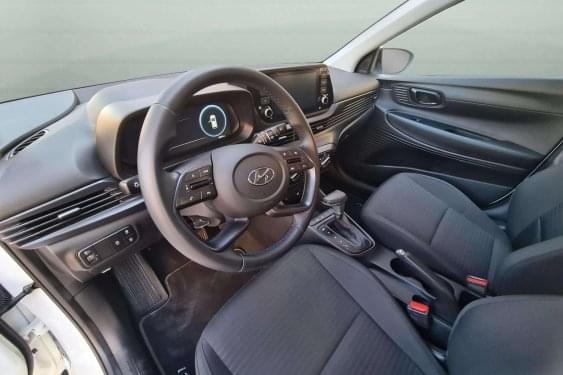 HYUNDAI I20 1.0 TGI 48v 100cv. AUTOM. DCT HÍBRIDO 2021 de segunda mano