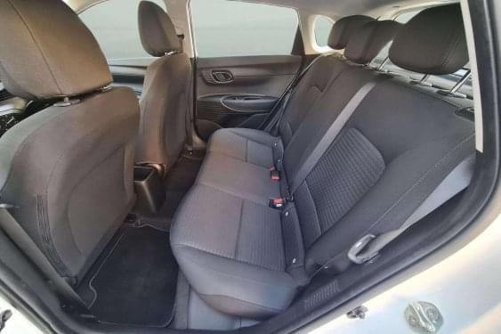 HYUNDAI I20 1.0 TGI 48v 100cv. AUTOM. DCT HÍBRIDO 2021 de segunda mano