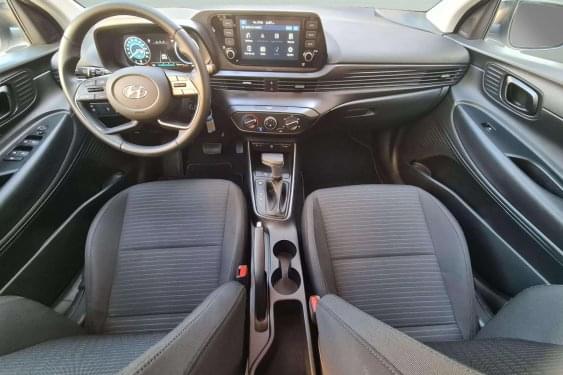 HYUNDAI I20 1.0 TGI 48v 100cv. AUTOM. DCT HÍBRIDO 2021 de segunda mano