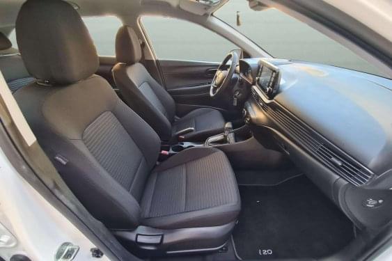 HYUNDAI I20 1.0 TGI 48v 100cv. AUTOM. DCT HÍBRIDO 2021 de segunda mano