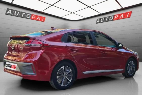 HYUNDAI IONIQ PHEV BURDEOS 2021 de segunda mano