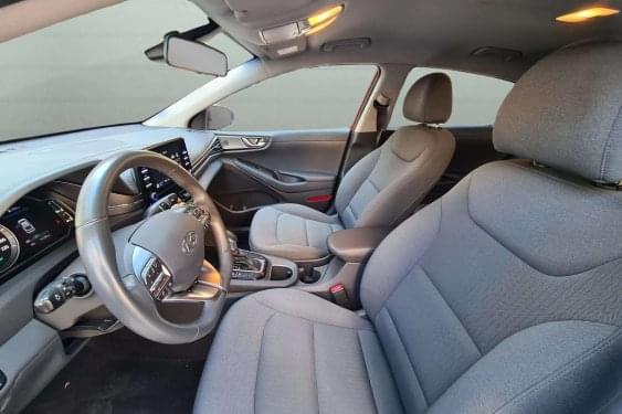 HYUNDAI IONIQ PHEV BURDEOS 2021 de segunda mano