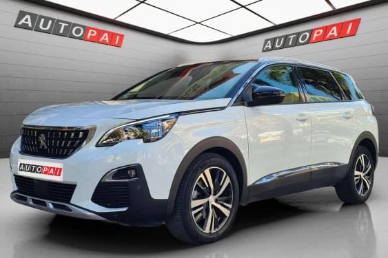 PEUGEOT 5008 AUTOMATICO 1.2 ALLURE 2020 de segunda mano
