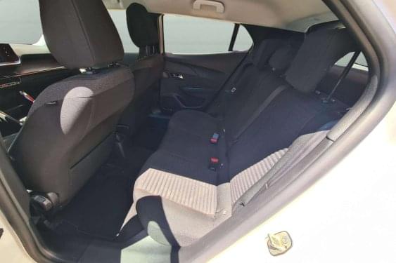 PEUGEOT 2008 1.2 100CV ACTIVE 2021 de segunda mano