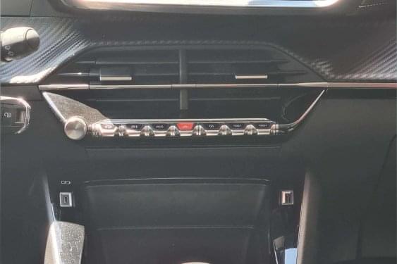 PEUGEOT 2008 1.2 100CV ACTIVE 2021 de segunda mano