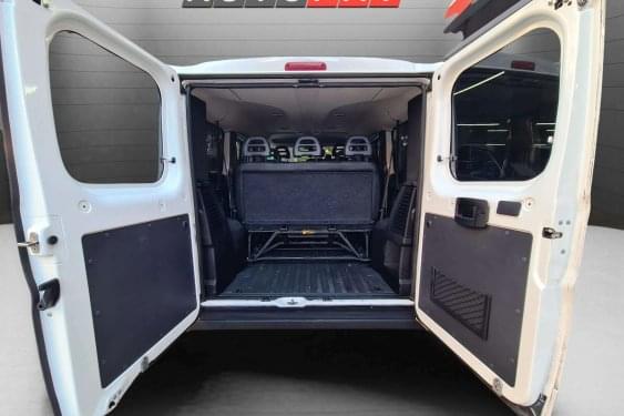 CITROEN JUMPER COMBI BLUEHDI 120cv. 30L1H1 9 PLAZAS 5 P 2020 de segunda mano