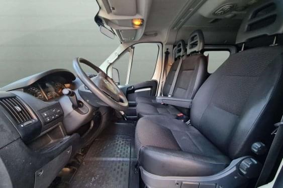 CITROEN JUMPER COMBI BLUEHDI 120cv. 30L1H1 9 PLAZAS 5 P 2020 de segunda mano