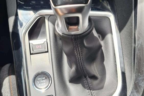 PEUGEOT 5008 1.5 BHDI 130CV ACTIVE PACK 2021 de segunda mano