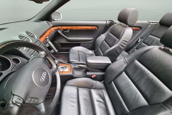 AUDI A4 CABRIO 3.0 V6 220cv. MULTITRONIC 2005 de segunda mano