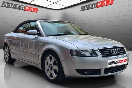 AUDI A4 CABRIO 3.0 V6 220cv. MULTITRONIC 2005 de segunda mano