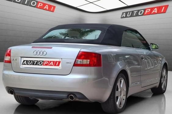 AUDI A4 CABRIO 3.0 V6 220cv. MULTITRONIC 2005 de segunda mano