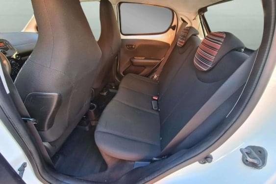 CITROEN C1 1.0 VTI 70CV URBAN STYLE 2021 de segunda mano