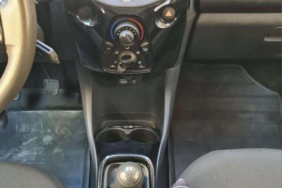 CITROEN C1 1.0 VTI 70CV URBAN STYLE 2021 de segunda mano