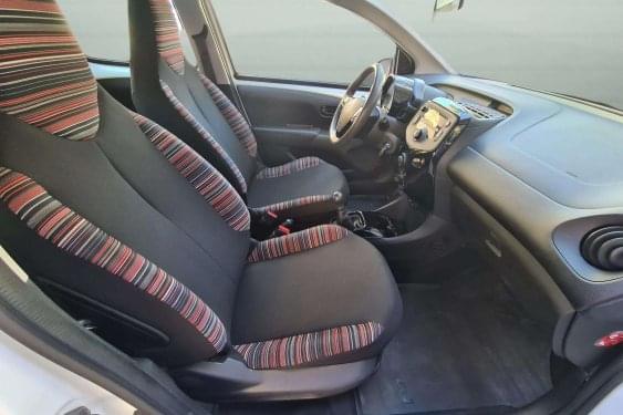 CITROEN C1 1.0 VTI 70CV URBAN STYLE 2021 de segunda mano